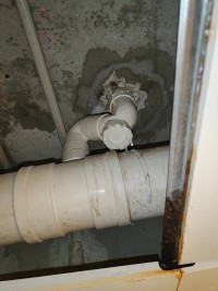 衛(wèi)生間怎么才能永不漏水？衛(wèi)生間門口墻面才能不反堿？